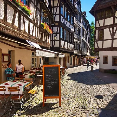 Le Montfort *