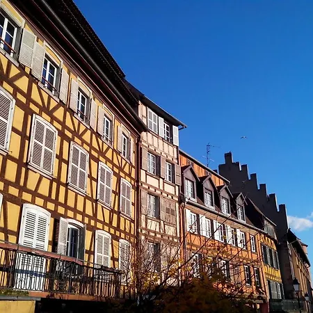 Le Montfort Apartman Bischheim